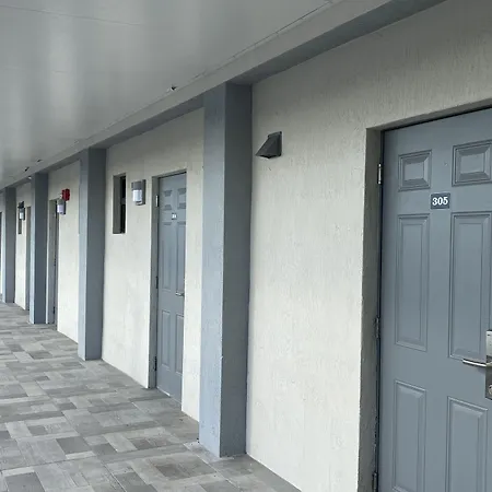 Hialeah Executive Motel-3